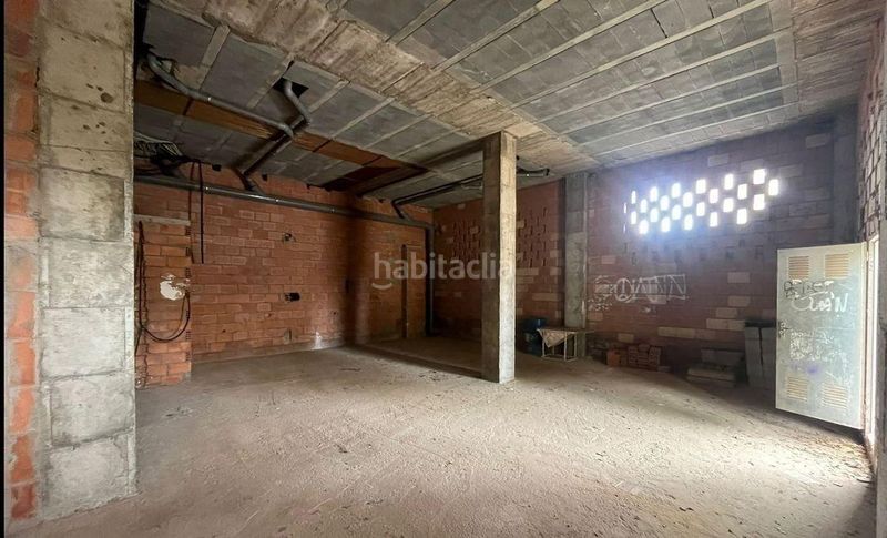 Foto b22557b0-60bd-4bca-ad01-0d20b7bc43f1. Local comercial a Las Flores - Huerta Gabias (Las)