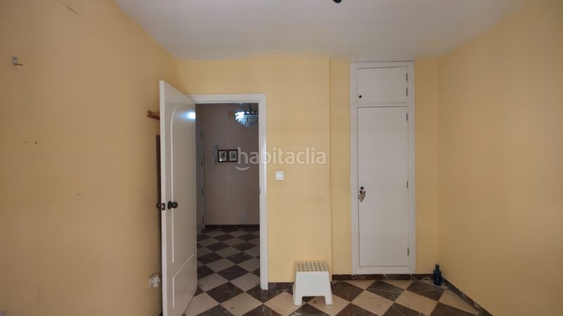 Foto f9ea799a-533a-415b-af69-83fc3498af42. Pis amb calefacció aparcament a Cenes de la Vega