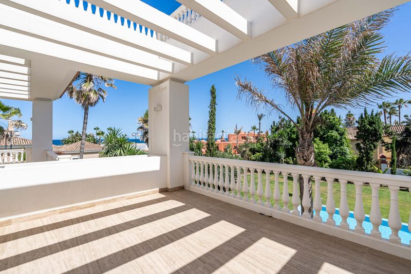 Foto 99a85cf5-bb74-4d1b-8bc4-fa18ee9ac1e4. Casa amb aparcament piscina a Casasola Estepona