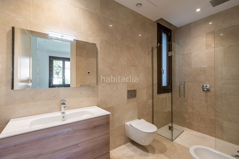 Foto 9b2e2627-b457-4d8a-b5fa-0e5d567a6750. Casa amb aparcament piscina a Casasola Estepona