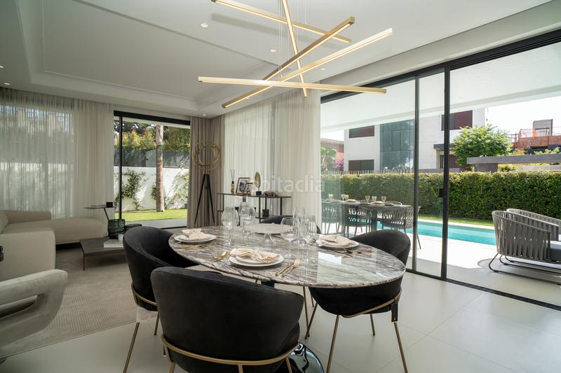 Foto 883a2366-2747-45fc-9450-b56f55bbbcdd. Casa villas modernas en rio verde en Las Lomas de Río Verde Marbella