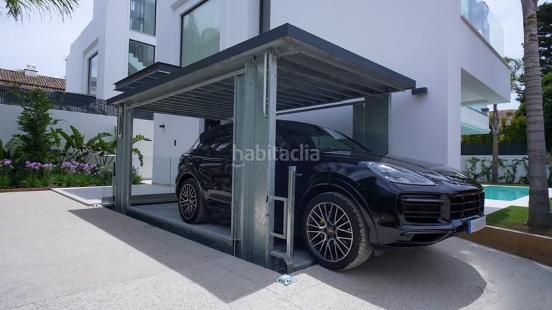 Foto dcd5797b-7288-4b90-9605-9832489efd9e. Casa villas modernas en rio verde en Las Lomas de Río Verde Marbella