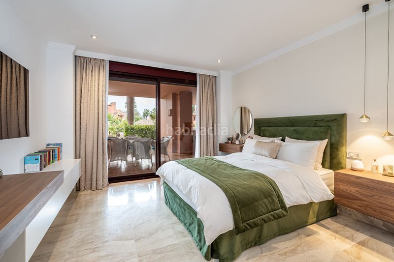Foto ff9badf5-af63-49f0-9162-bd55650940b6. Planta baixa amb aparcament piscina a Guadalmansa Estepona