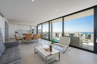 Appartement à Higueron 46. Fabuloso moderno apartamento de 3 dormitorios en higueron west.