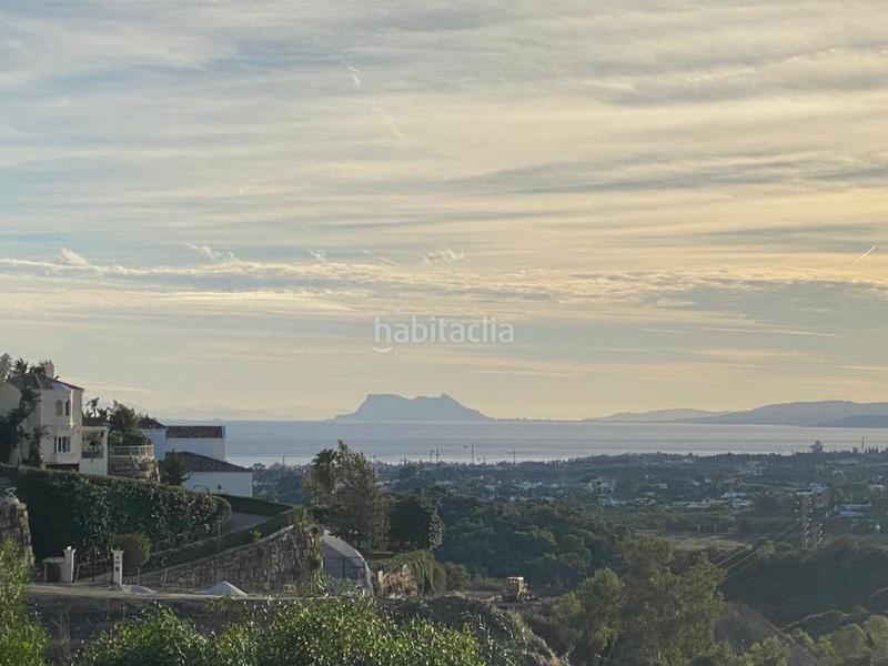 Foto 989105f9-9c42-4063-a6ec-b680c7f3a730. Terrain résidentiel dans La Concha - Resina Golf Estepona