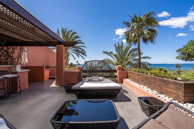 Foto 45511caa-51df-46e8-9e80-d323f7171d45. Tríplex a costalita ii 0 a Guadalmansa Estepona