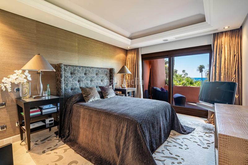 Foto bade46a5-9041-441f-adbf-0d8c9b8213ee. Tríplex a costalita ii 0 a Guadalmansa Estepona