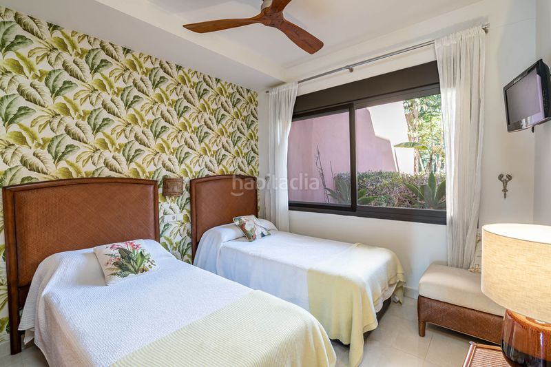 Foto cb1016b0-533b-411a-94be-feadb3e297e6. Planta baixa amb aparcament piscina a Sotoserena Estepona