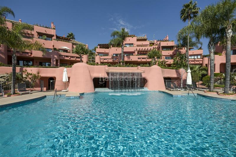 Foto 1e777bf3-811d-42bc-99a5-958bd0486d3a. Attico con riscaldamento parcheggio piscina in Guadalmansa Estepona