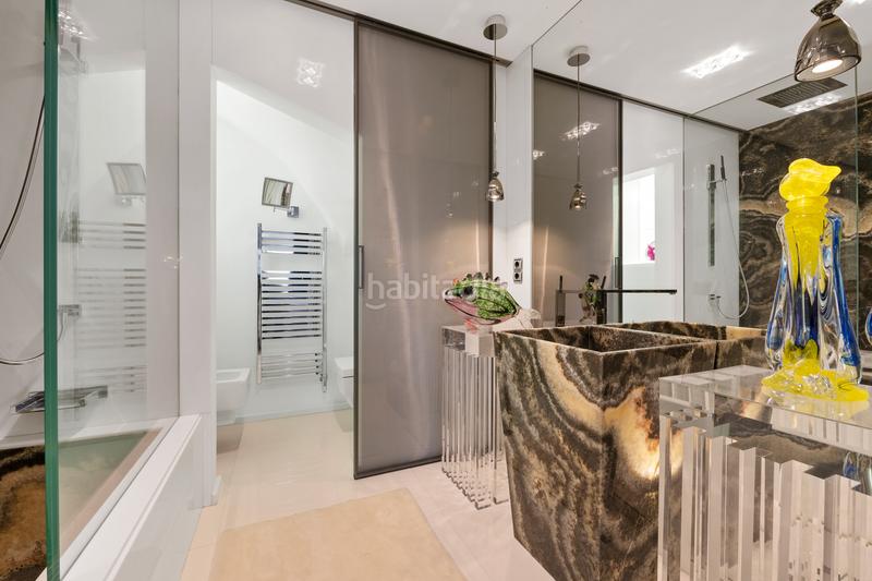 Foto f216bce2-10e4-4331-9a86-d5fc128ab54c. Penthouse with heating parking pool in Guadalmansa Estepona