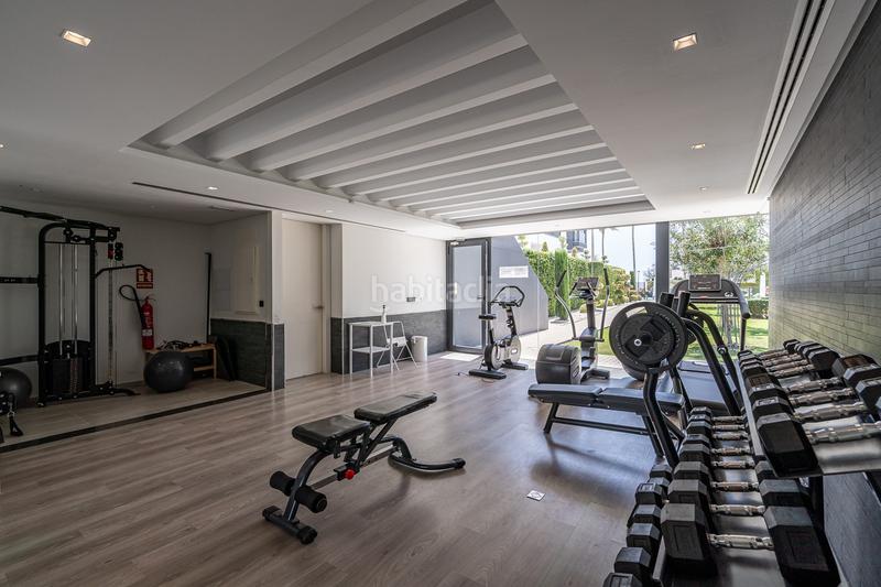 Foto 4e957326-a3e2-4796-b1d8-e9c71489367a. Semi detached house with parking pool in Guadalobón Estepona