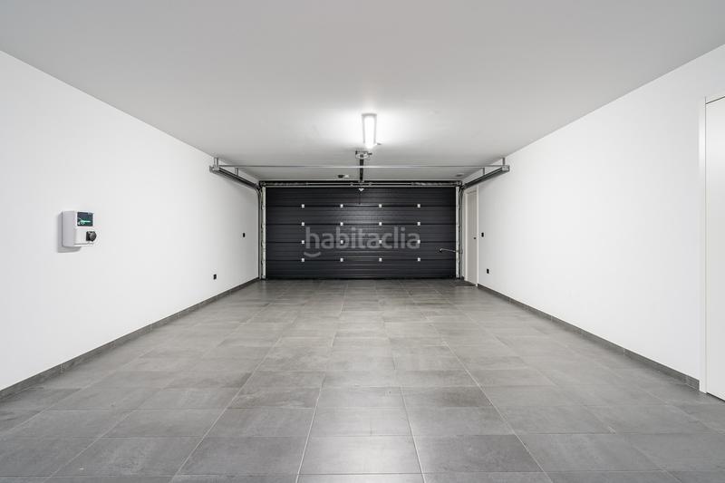 Foto ad745aa6-3a02-4e42-81f5-5723f9d88dec. Semi detached house with parking pool in Guadalobón Estepona