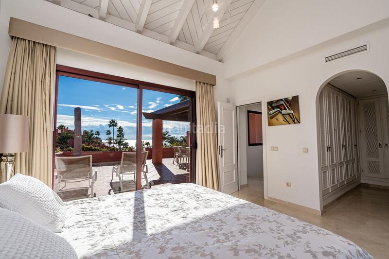 Foto fddeb78a-c0b1-413e-8868-3dffe4803e15. Dachwohnung mit parking pool in Guadalmansa Estepona