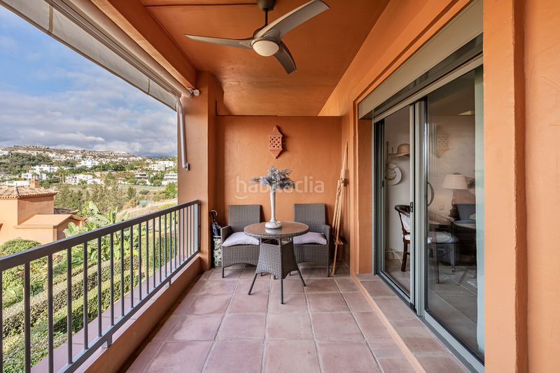 Foto 15c5da13-dc46-4a15-95a8-8e7e17a4a001. Apartament a marques el 0 a Benatalaya Estepona