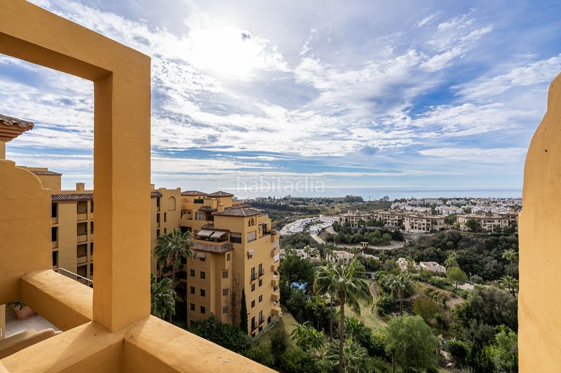 Foto 7002ca33-0844-4116-9753-8cb4ce6fef30. Location triplex dans n/a dans Parque Central Estepona