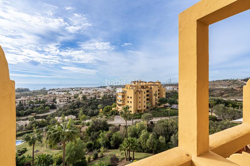 Foto 65a4925b-98d2-4723-8e8e-d18d14c67a50. Miete dreistöckige wohnung in n/a in Parque Central Estepona