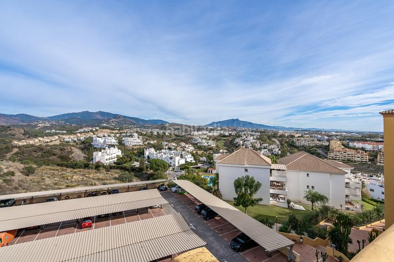 Foto 6aad7779-0aec-4a23-b041-8e75555c892d. Miete dreistöckige wohnung in n/a in Parque Central Estepona