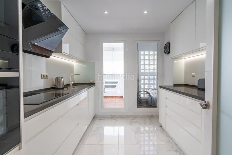 Foto 77ea6b23-26f6-453e-bb68-e914e6962bc4. Miete appartement mit pool in La Concha - Resina Golf Estepona