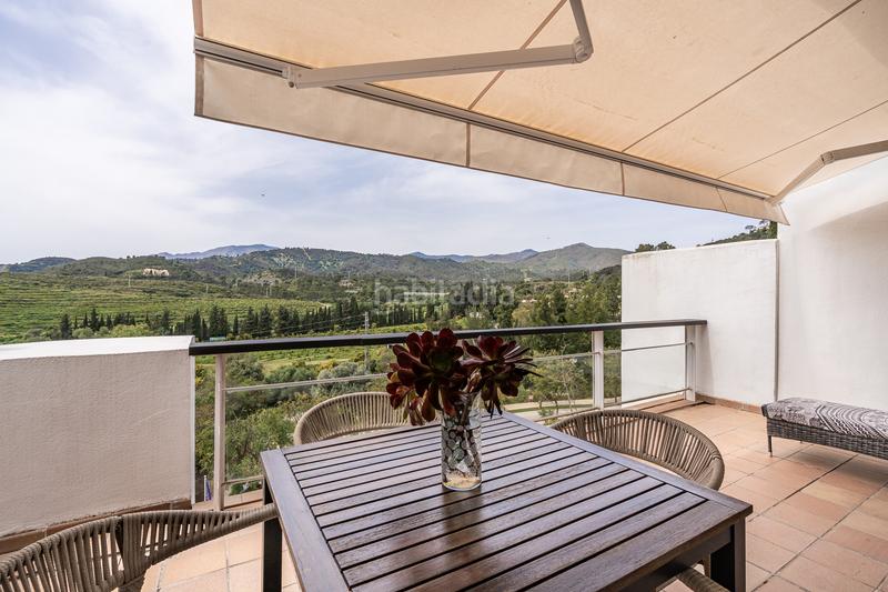 Foto a6d9a430-7785-48bd-95a2-4d29e7716701. Apartamento atractivo apartamento con vistas panorámicas al jardín y a las montañas en el parque botánico! en Benahavís