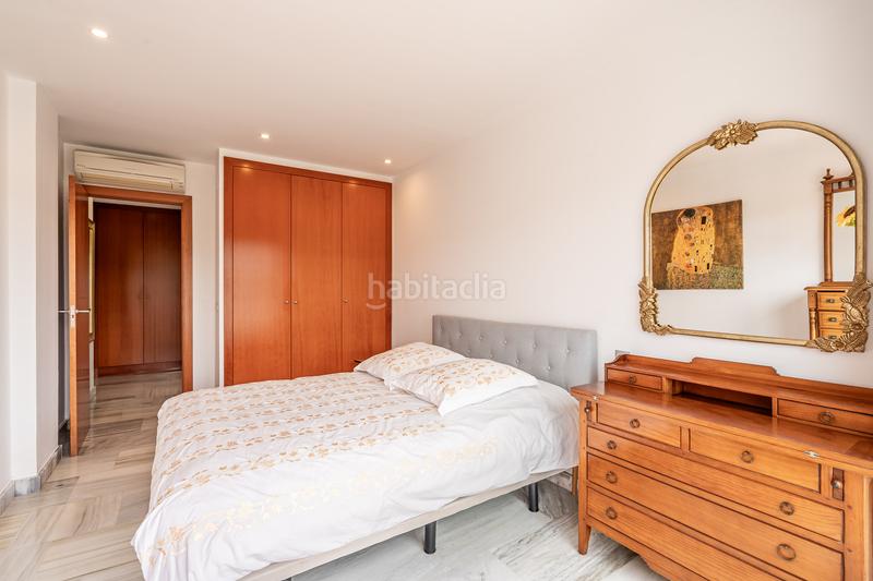 Foto f8ae7c76-7e75-45dd-8a07-9ec55a86901d. Apartamento atractivo apartamento con vistas panorámicas al jardín y a las montañas en el parque botánico! en Benahavís