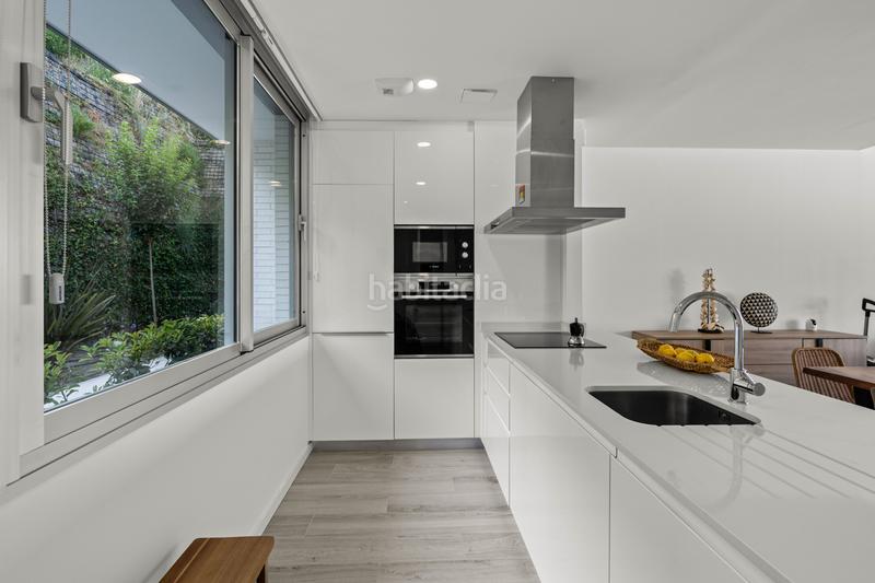 Foto 4e41a425-bc94-4cea-bf79-8c32cd4770b8. Rent semi detached house with parking pool in Cancelada Estepona