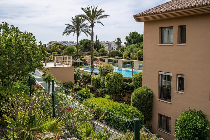 Foto 769ae9c9-07b2-49b1-8c32-af957ccb793d. Ground floor in sup-s1 soto resinera 7 in La Concha - Resina Golf Estepona