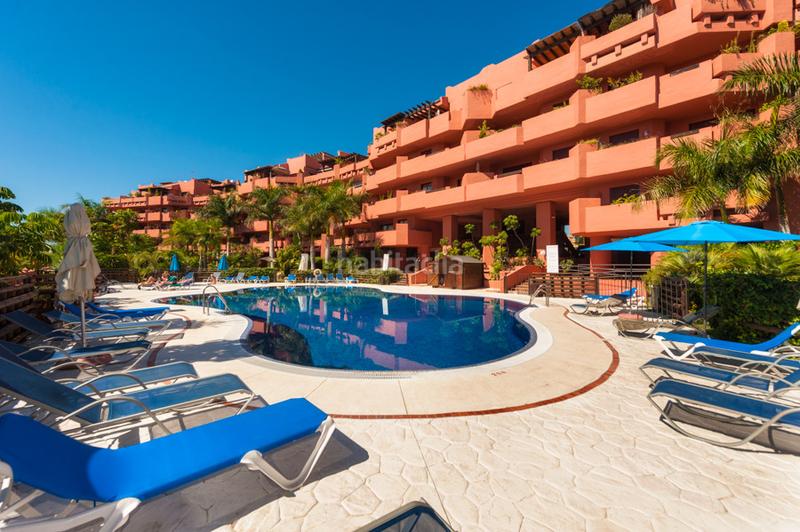 Foto 99b8c651-cfdf-443f-864e-9916830721df. Piccolo appartamento con parcheggio piscina in Guadalmansa Estepona