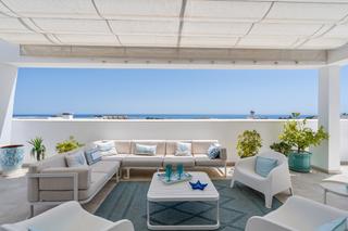 Àtic a La Concha - Resina Golf. Ático con vistas panorámicas al mar en vanian green village, est
