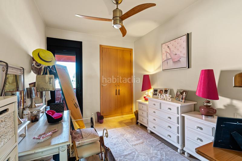 Foto 5aa798a3-2377-400c-85a6-ca25bb6bf43d. Appartement mit parking pool in Guadalmansa Estepona