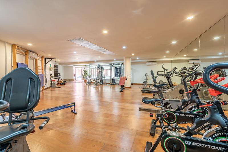 Foto d7badaa8-1159-4874-a3d2-eceee385f80d. Appartement mit parking pool in Guadalmansa Estepona