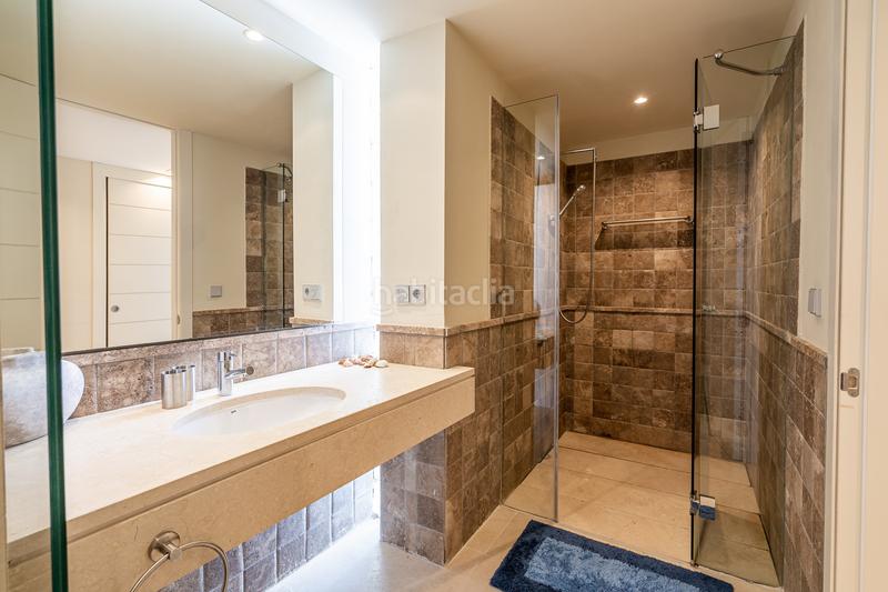 Foto 48de0cfb-730b-48a1-b595-6435d741464d. Location attique avec parking piscine dans Los Flamingos Benahavís