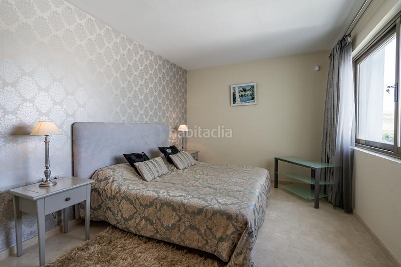 Foto 25de268b-36dd-42cb-be7f-041d0c40b6f5. Rent penthouse with parking pool in Los Flamingos Benahavís