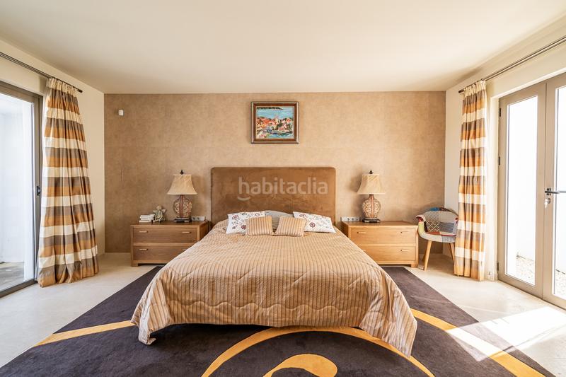 Foto 6cafd0a3-1c82-4cd6-8318-6de094b02721. Rent penthouse with parking pool in Los Flamingos Benahavís