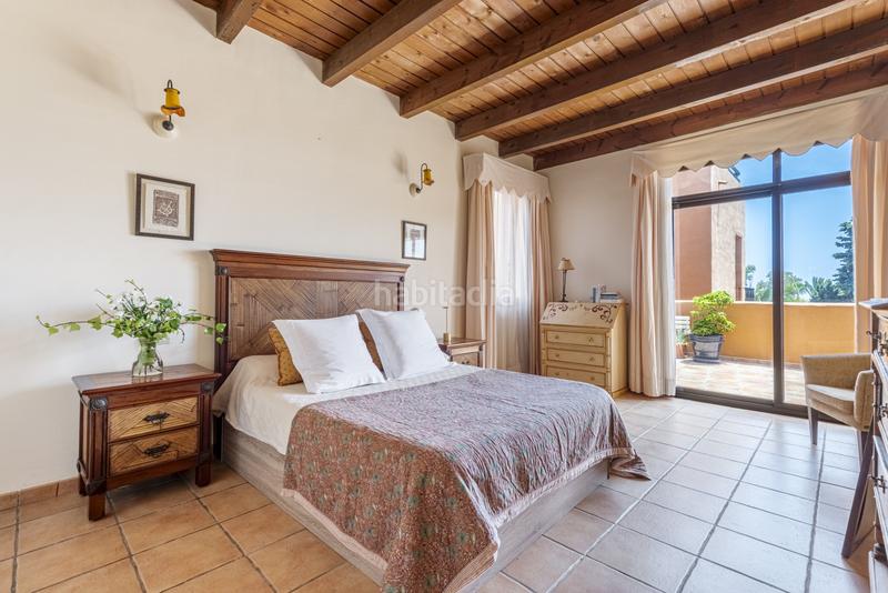 Foto 79301328-e039-42ca-beb3-88e751005daa. Ático  dúplex junto a la playa en paraiso barronal, en Estepona