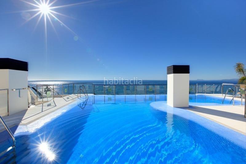 Foto 205b4f6d-8903-4426-9819-4b4ab28ad584. Apartment with parking pool in Centro Estepona