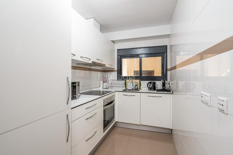 Foto 80f97977-ea53-46df-91b5-a6cdefa2c7ea. Apartment with parking pool in Centro Estepona