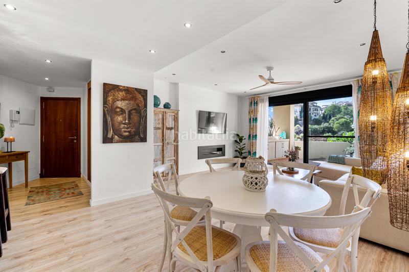 Foto 94dc4f3e-2fa5-425b-bf18-418878793221. Lloguer planta baixa amb aparcament a La Concha - Resina Golf Estepona