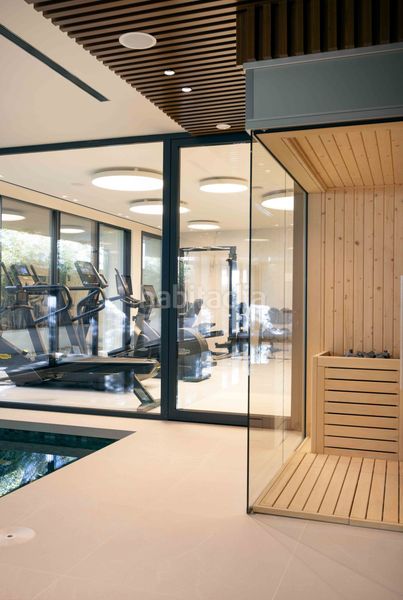 Foto 96f57c4a-0cd4-407b-91b9-989fb6f246fe. Apartament amb calefacció aparcament piscina a puerto de Estepona Estepona