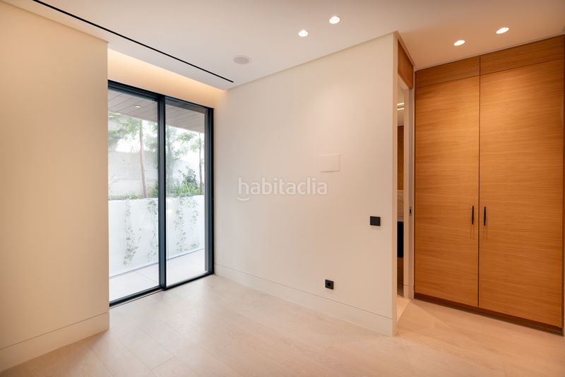 Foto 153d9958-5c25-4e52-82fb-aab38c38bff6. Apartament a carmen del 47 a puerto de Estepona Estepona