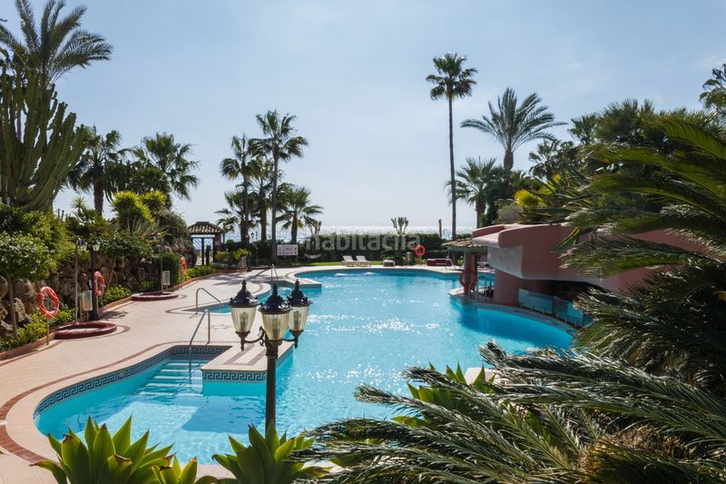 Foto a1142128-5b88-4fd5-9b03-e984e87b5e8a. Àtic amb aparcament piscina a Guadalmansa Estepona