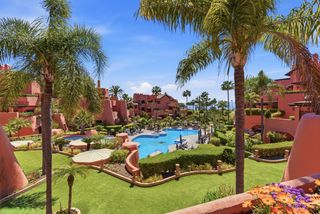 Àtic  Costalita ii 0. Ático en esquina totalmente renovado con vistas panorámicas al m