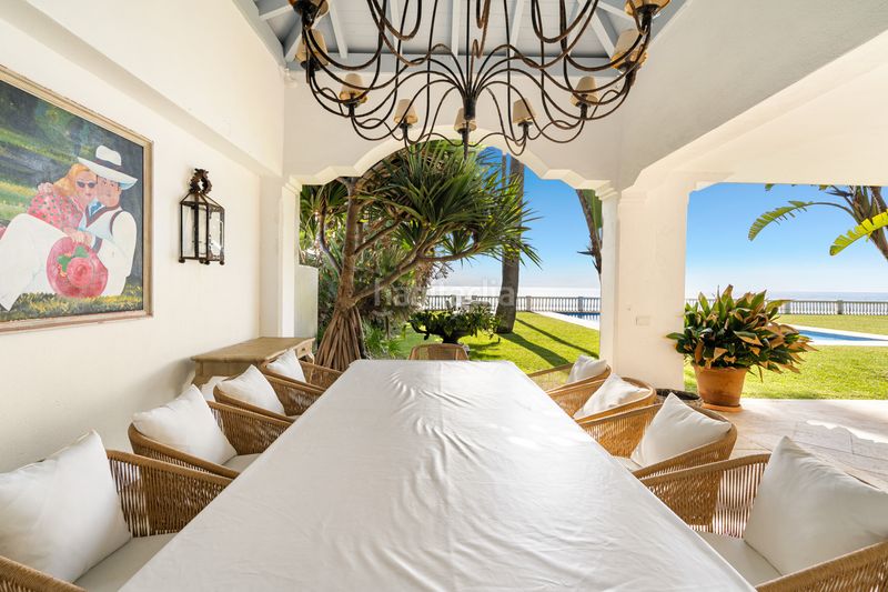 Foto bbd96fdc-a05c-4ee7-a194-bffe620ab97a. Casa amb aparcament piscina a Casasola Estepona