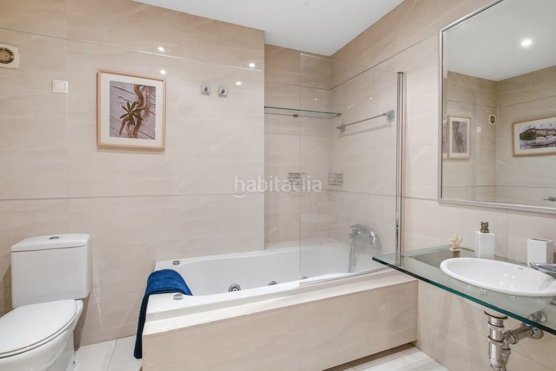 Foto 785661fc-30a9-4567-8e90-d6ab807b3775. Planta baixa amb aparcament piscina a Guadalmansa Estepona
