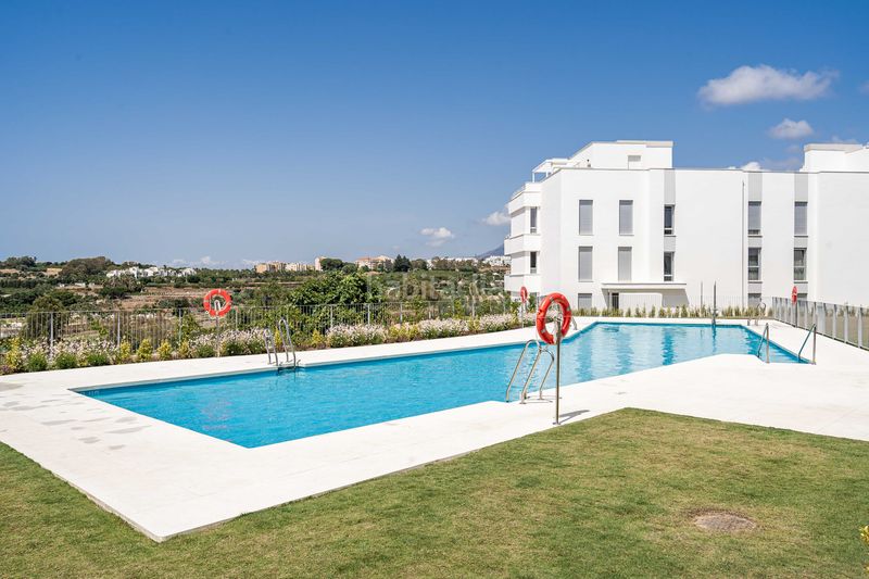 Foto 48284c51-3224-436d-924e-b96b56acca4c. Àtic amb aparcament piscina a Cancelada Estepona
