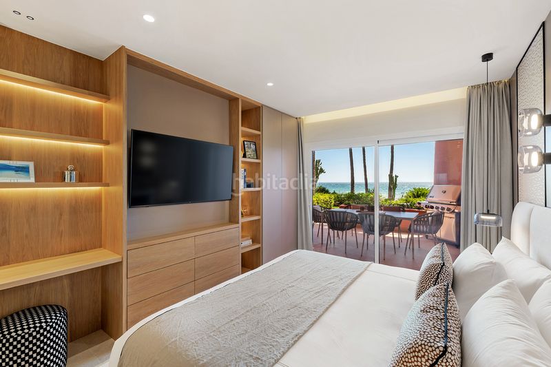 Foto f433f232-a0be-4c61-8b4e-c5ec50f8d7ac. Planta baixa amb aparcament piscina a Guadalmansa Estepona