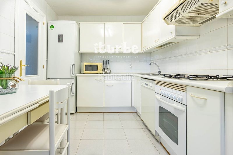 Foto 3d7a8af3-b3e6-4e56-8c32-4f2af4ac8583. Alquiler dúplex en 3 (ur Guadalmina Baja) 317 atico duplex en Guadalmina Baja en Marbella