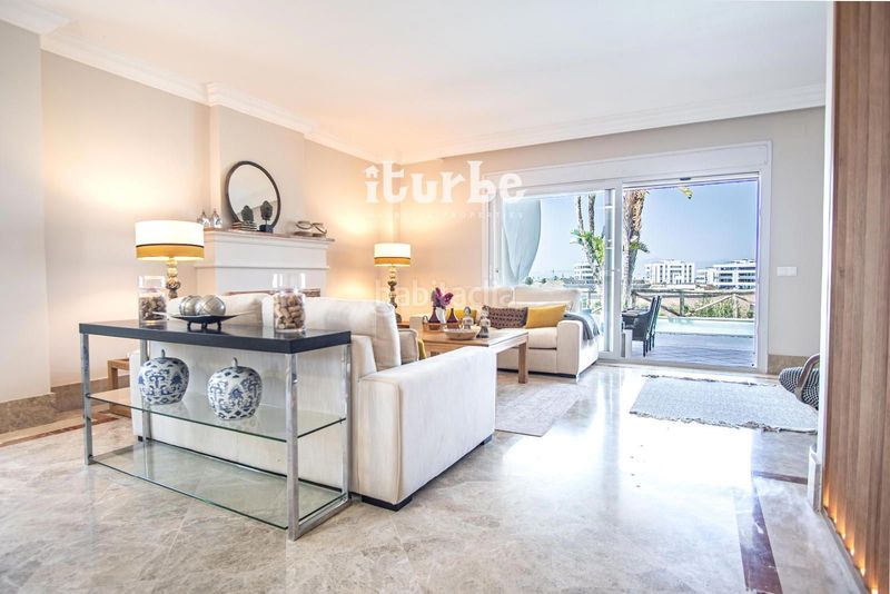 Foto 12ee9900-8913-49b9-9a4e-44b8ca9bea35. Alquiler casa en eagle-santa clara golf 14 maris golf villa en Marbella