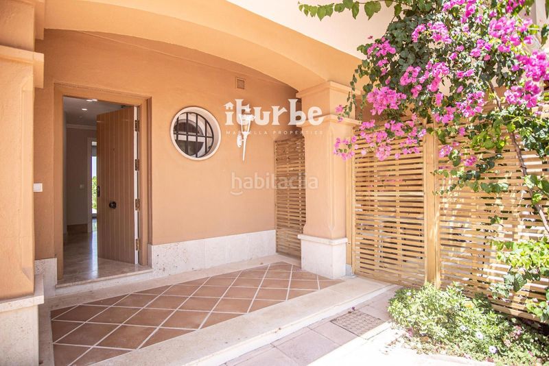 Foto 9581f8e1-102f-45bd-8f90-76e9927d982b. Alquiler casa en eagle-santa clara golf 14 maris golf villa en Marbella