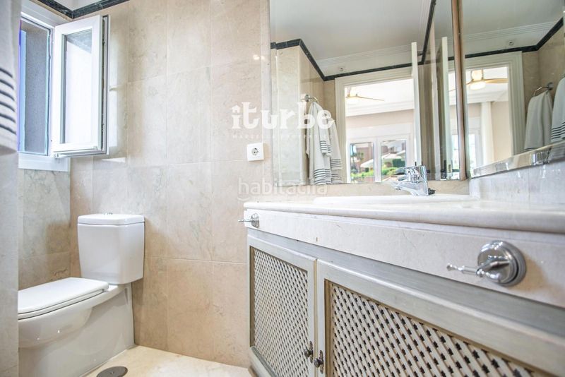 Foto b30d374e-ba9f-49a4-b347-28ef6a81efee. Alquiler casa en eagle-santa clara golf 14 maris golf villa en Marbella