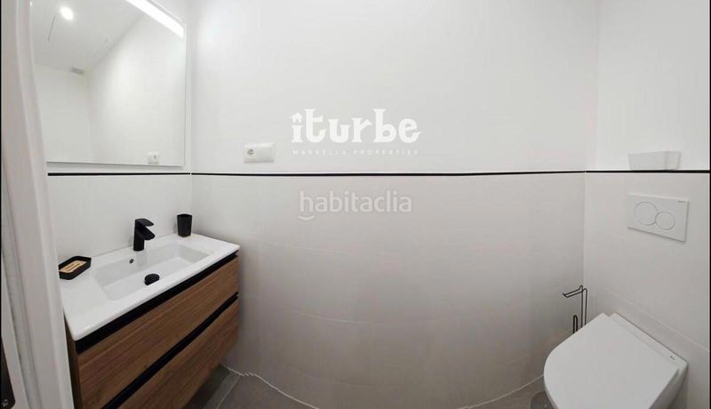 Foto 40bf6b74-4e9f-472f-94ec-40490b0a62ce. Miete etagenwohnung in Puerto Deportivo Fuengirola